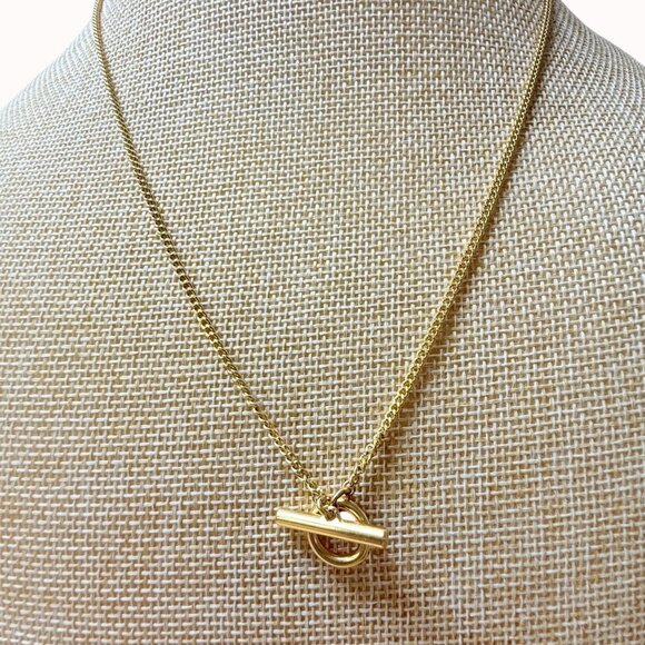 Madewell Gold Tone Toggle Delicate Chain Necklace Minimalist Dainty Classic - Picture 2 of 6